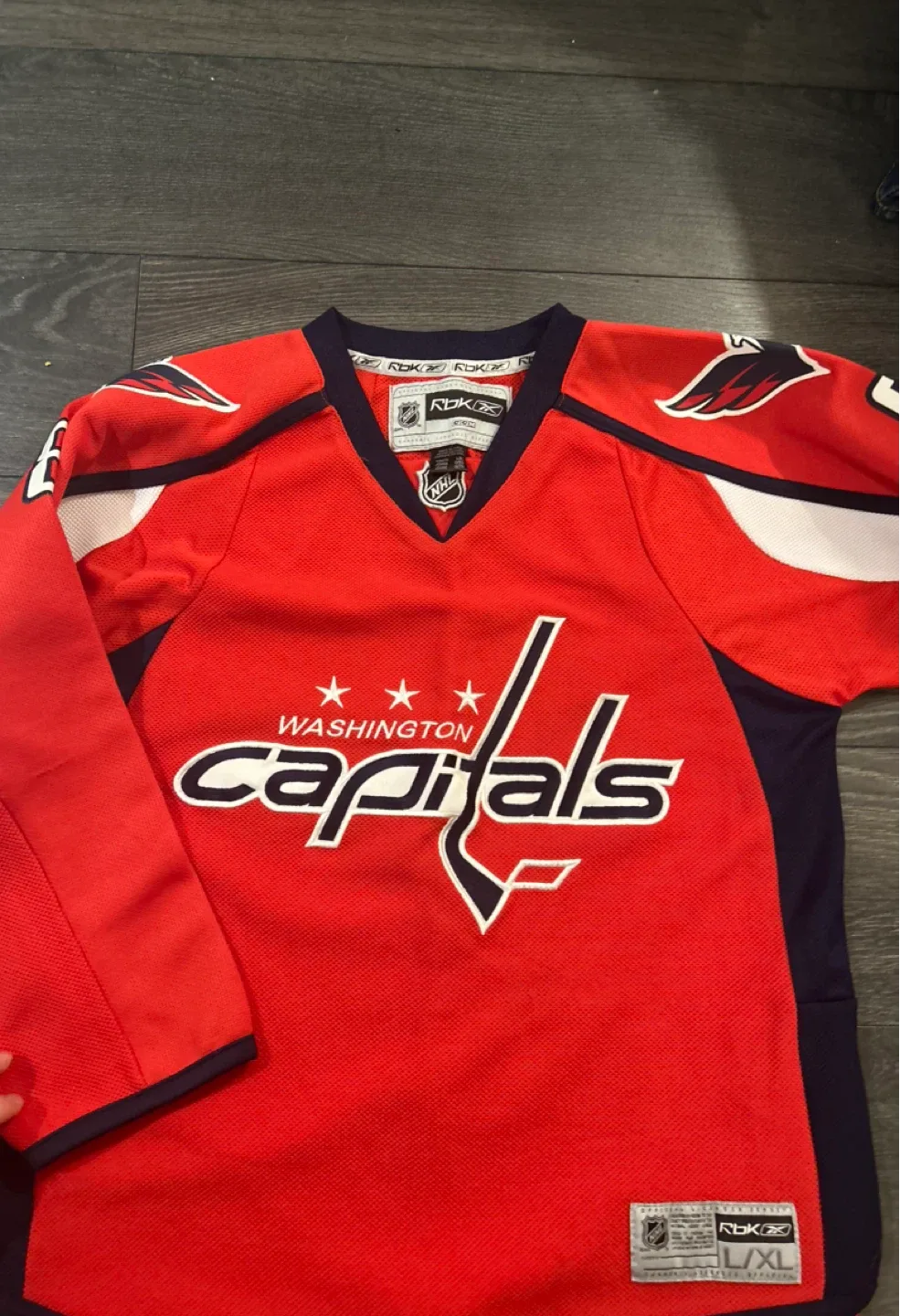 Reebok Washington Capitals Ovechkin #8 Jersey - L/XL image indicator(2)