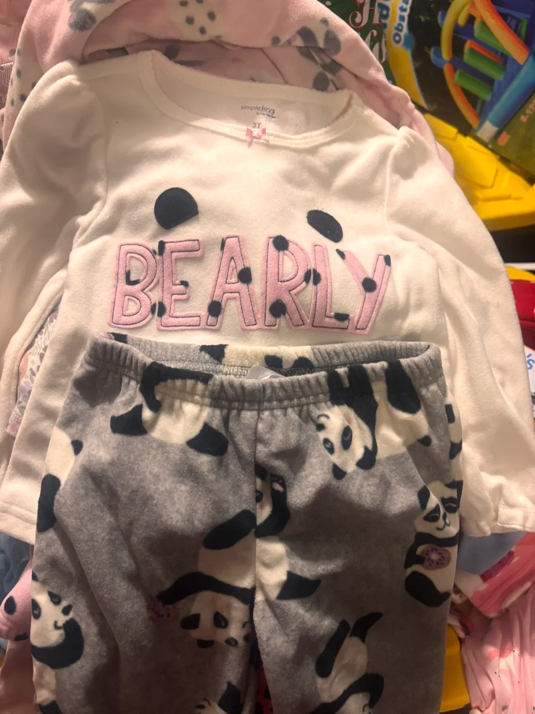 Simple Joys 2T Pajama Set each set $5 image indicator(2)