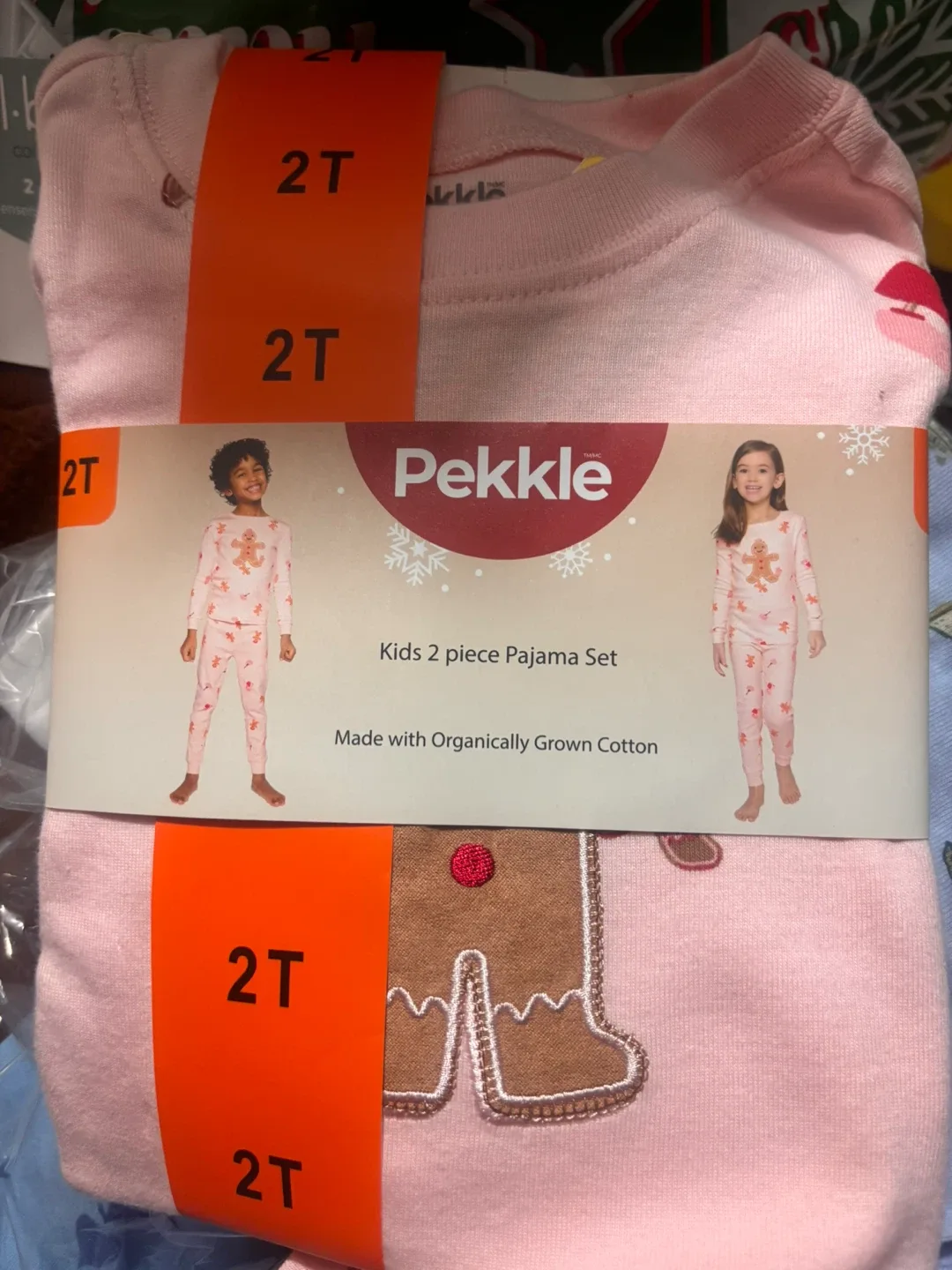 Simple Joys 2T Pajama Set each set $5 image indicator(7)