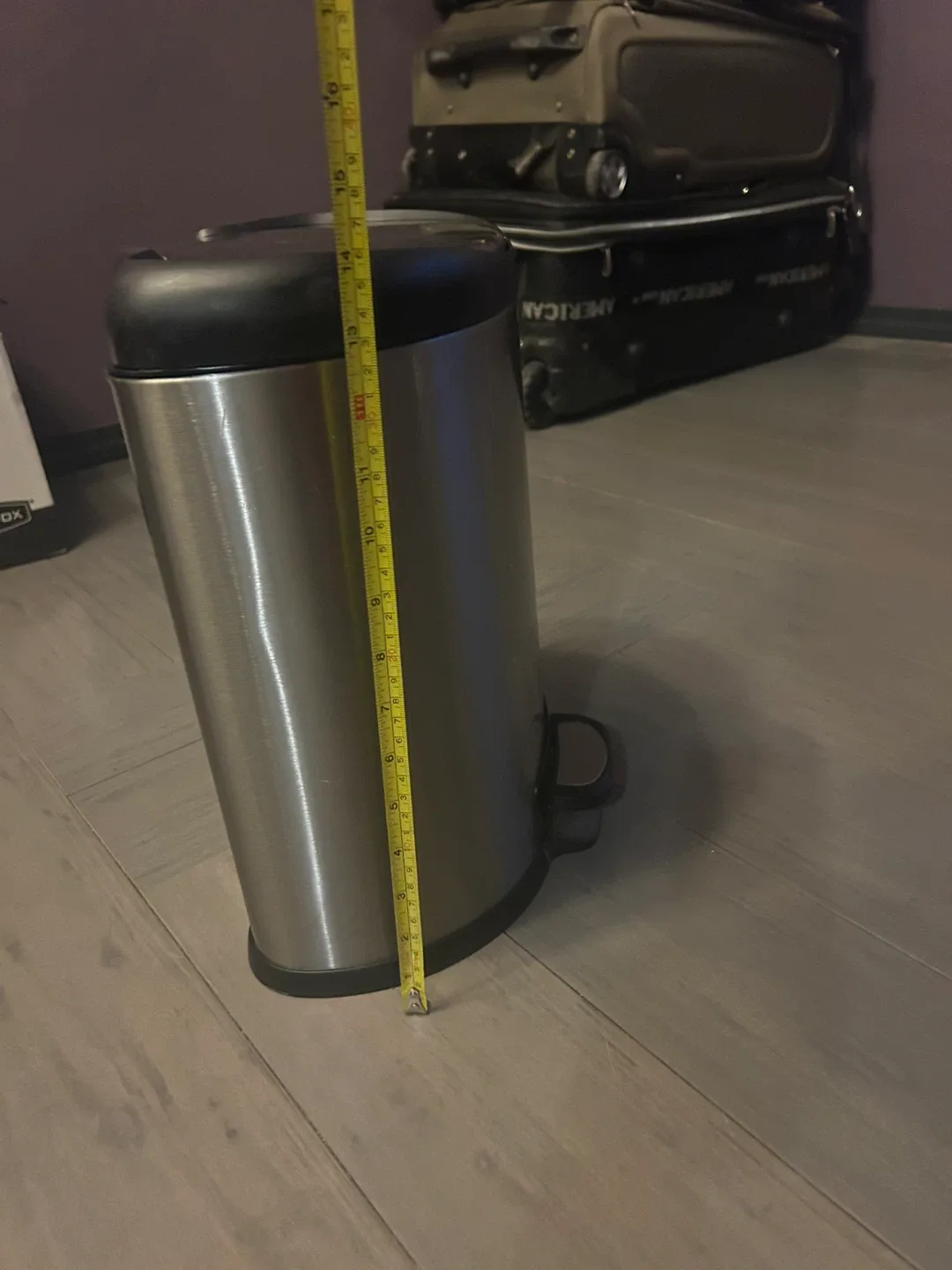 Stainless Steel Step Trash Can image indicator(3)