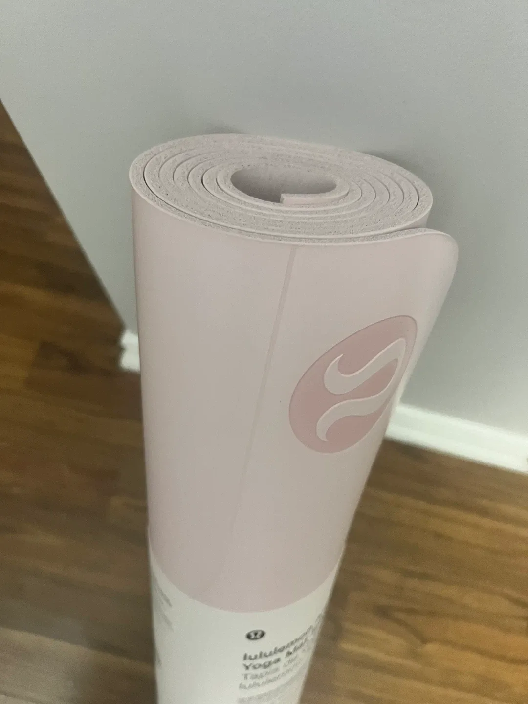 Lululemon Align Yoga Mat 5mm image indicator(2)