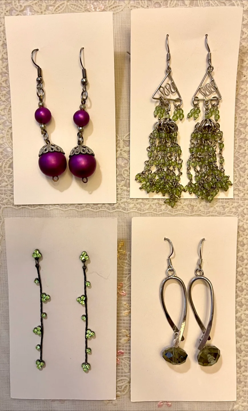 Assorted Fashion Earrings for Sale image indicator(4)
