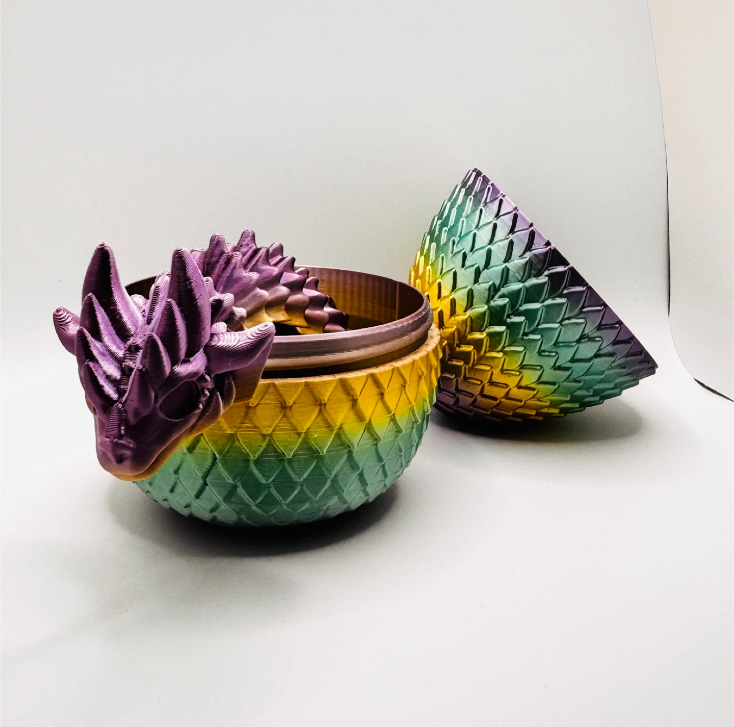 3D printed Rainbow Dragon Egg with Articulated Dragon - photo 4
