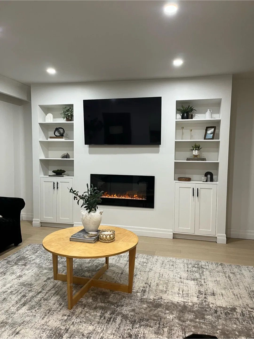 Luxury Feature Walls & Custom Closets