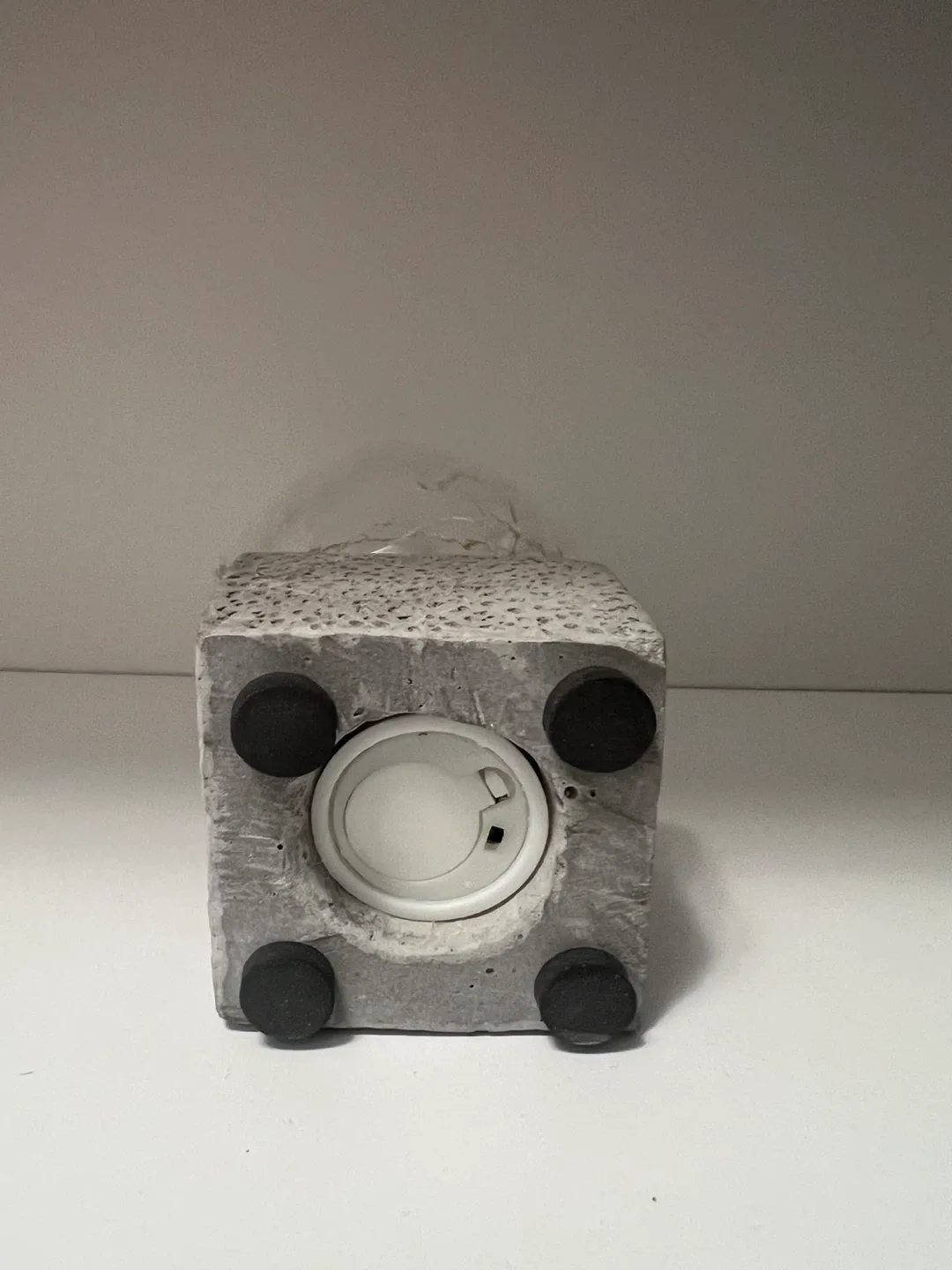 Owl Glass Table Lamp with Concrete Base image indicator(3)