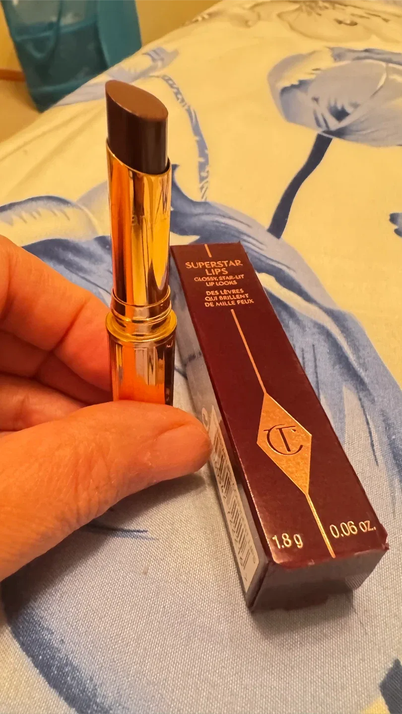 Charlotte Tilbury Superstar Lips - Confident Lips