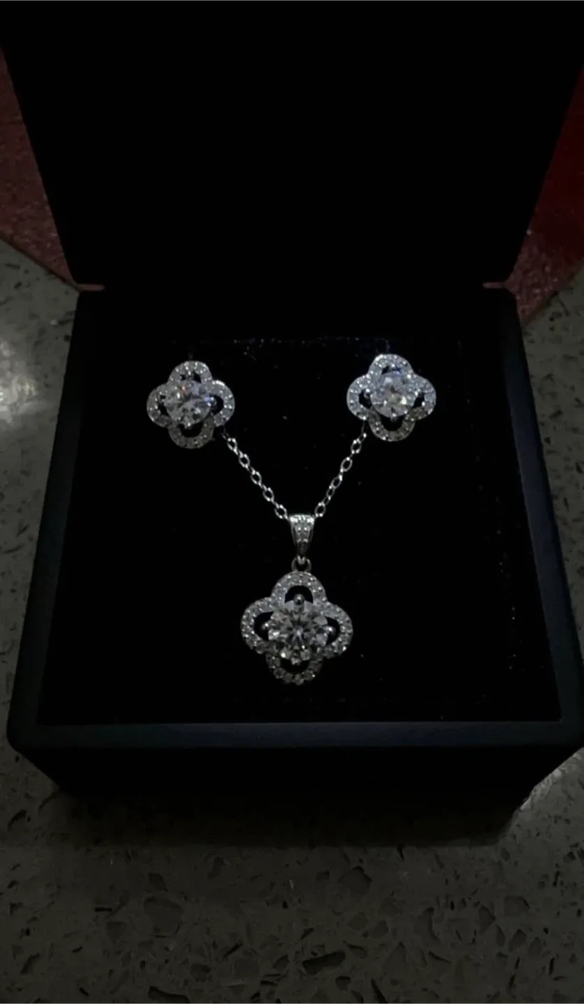 Diamond Jewelry Set