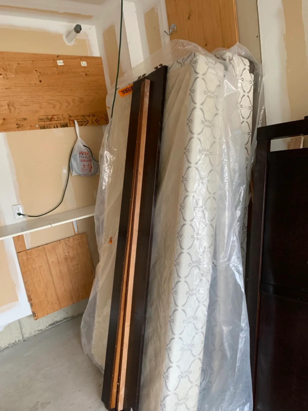 Split king size box springs(2 twin size box springs)