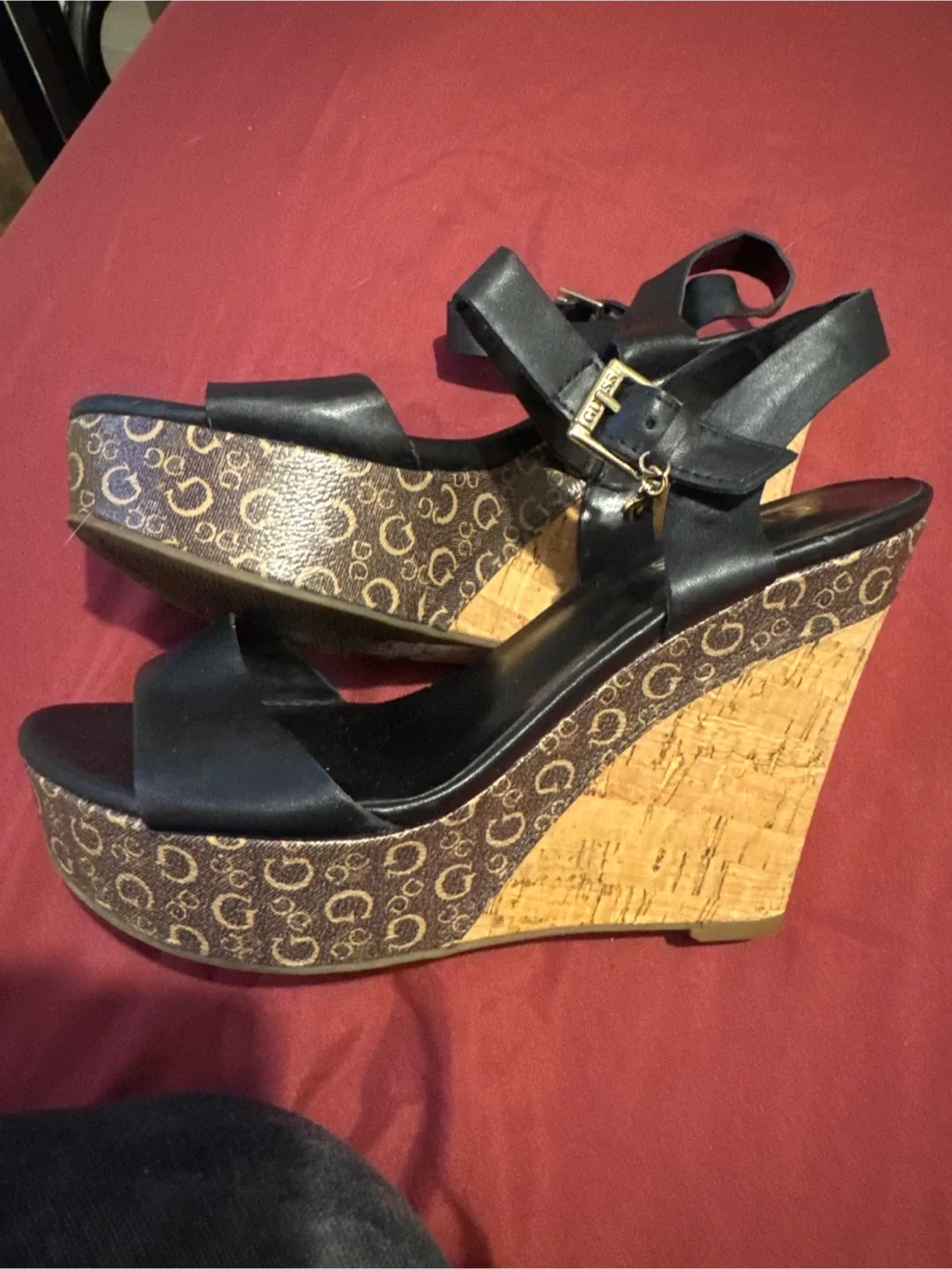 Guess Black Wedge Sandals 6/5 image indicator(2)