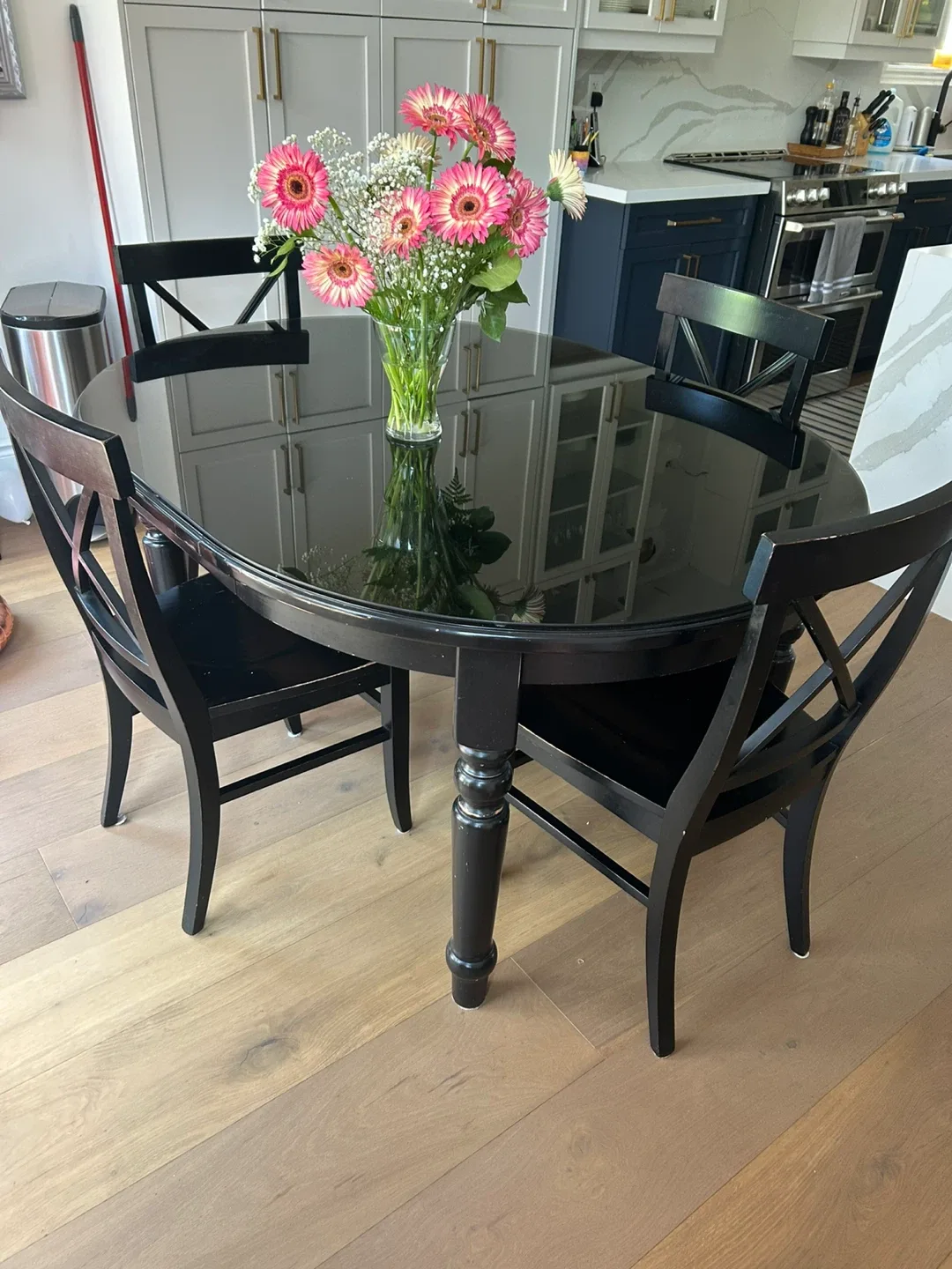 Black Pottery Barn Round Dining Table with 4 Chairs