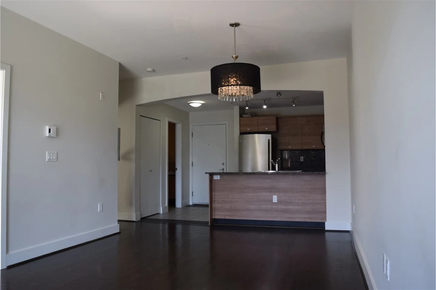 2 beds 2 baths apartment - Dec 1st image indicator(7)