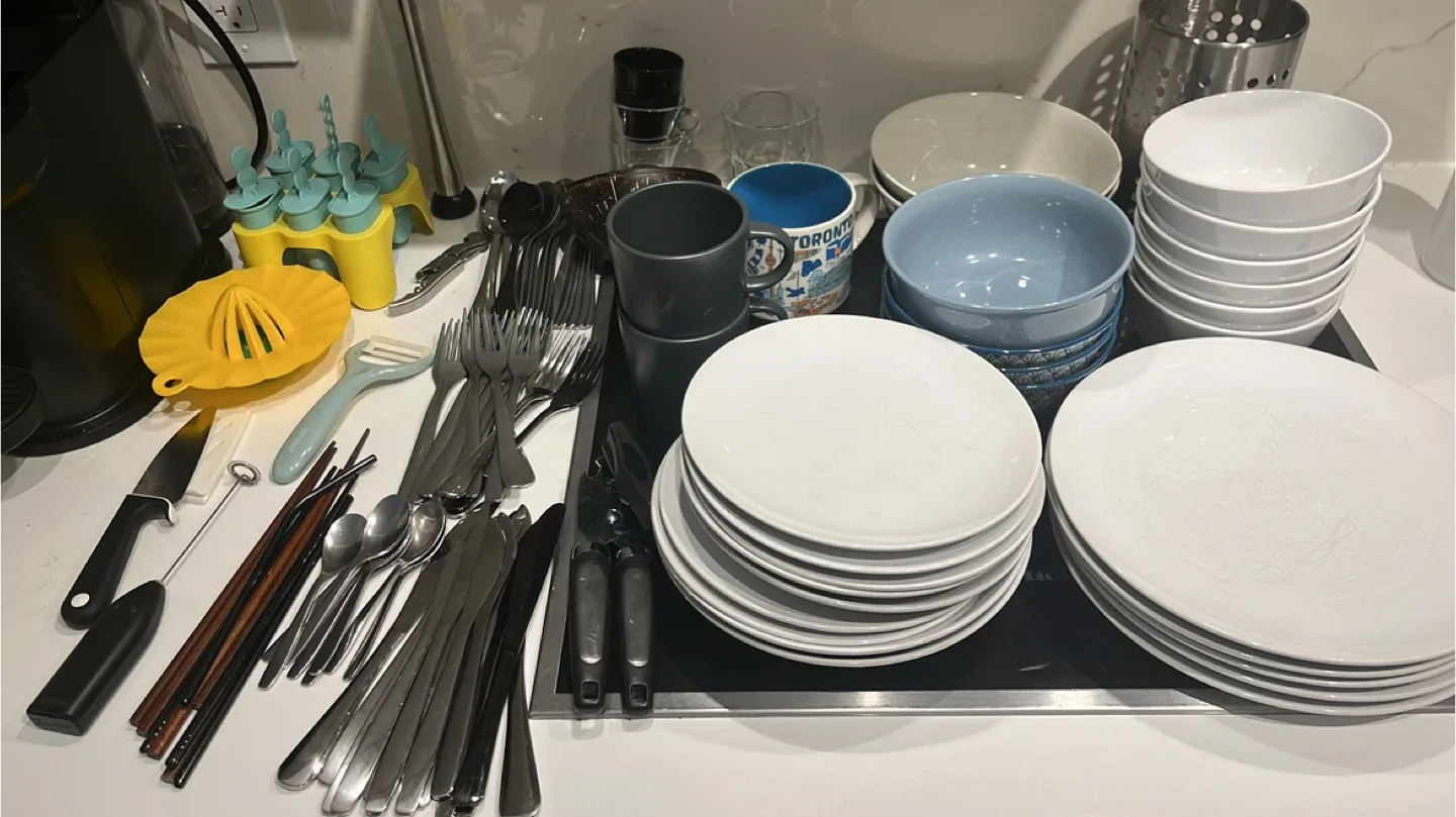 Mixed Kitchen Utensils & Dishes