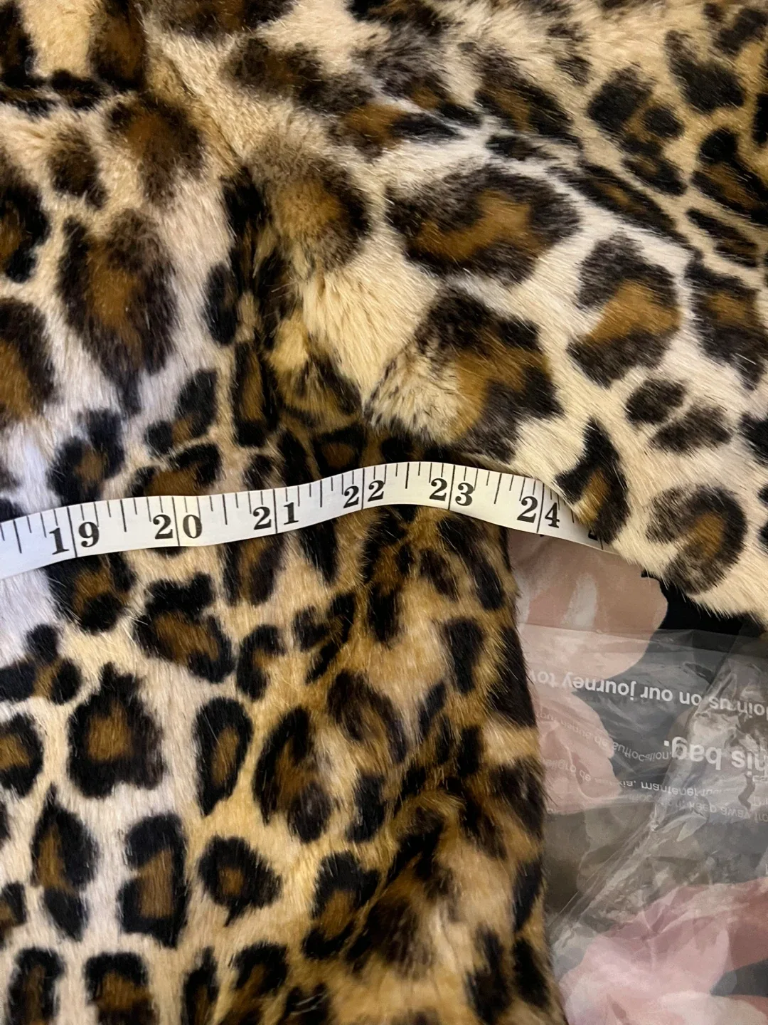 Calvin Klein Faux Fur Leopard Print Coat XL image indicator(8)