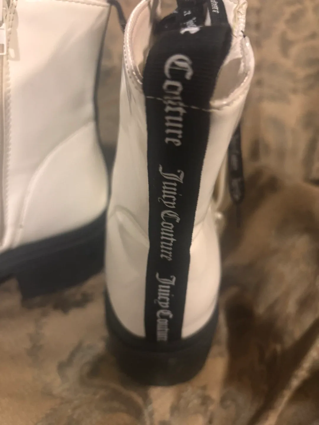 Juicy Couture JC-Carme White Boots - Size 9M