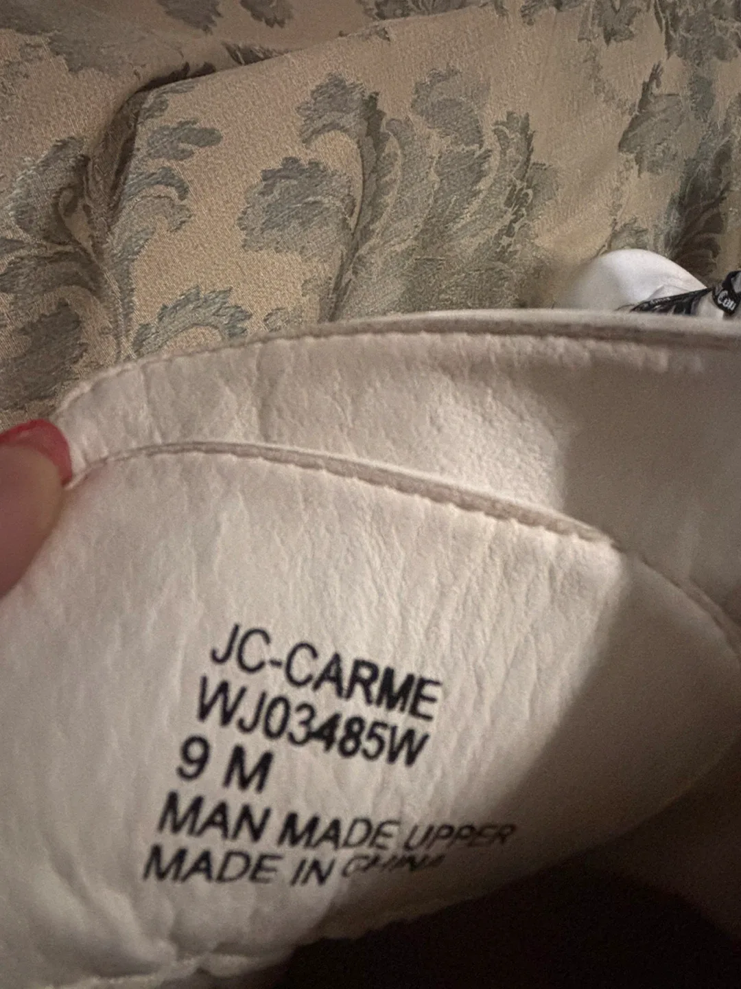 Juicy Couture JC-Carme White Boots - Size 9M image indicator(4)