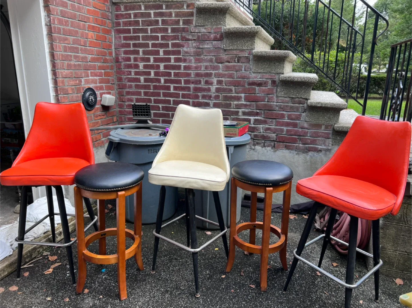 Set of 5 Vintage Bar Stools - Retro Style