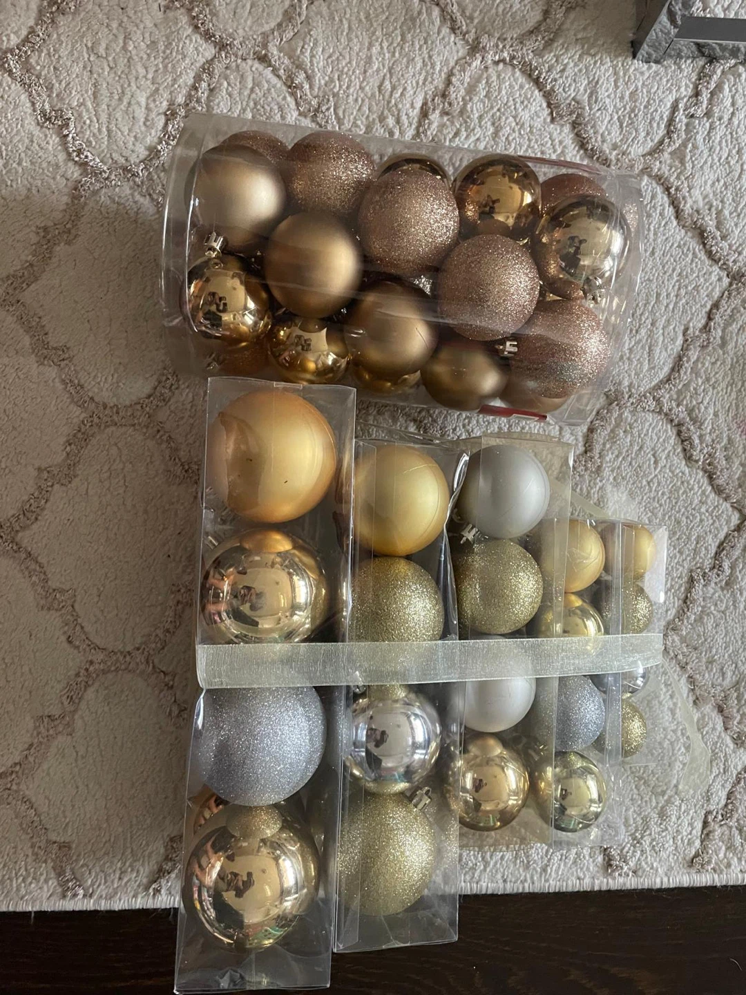 Christmas Ornaments - Assorted Colours & Styles - photo 3