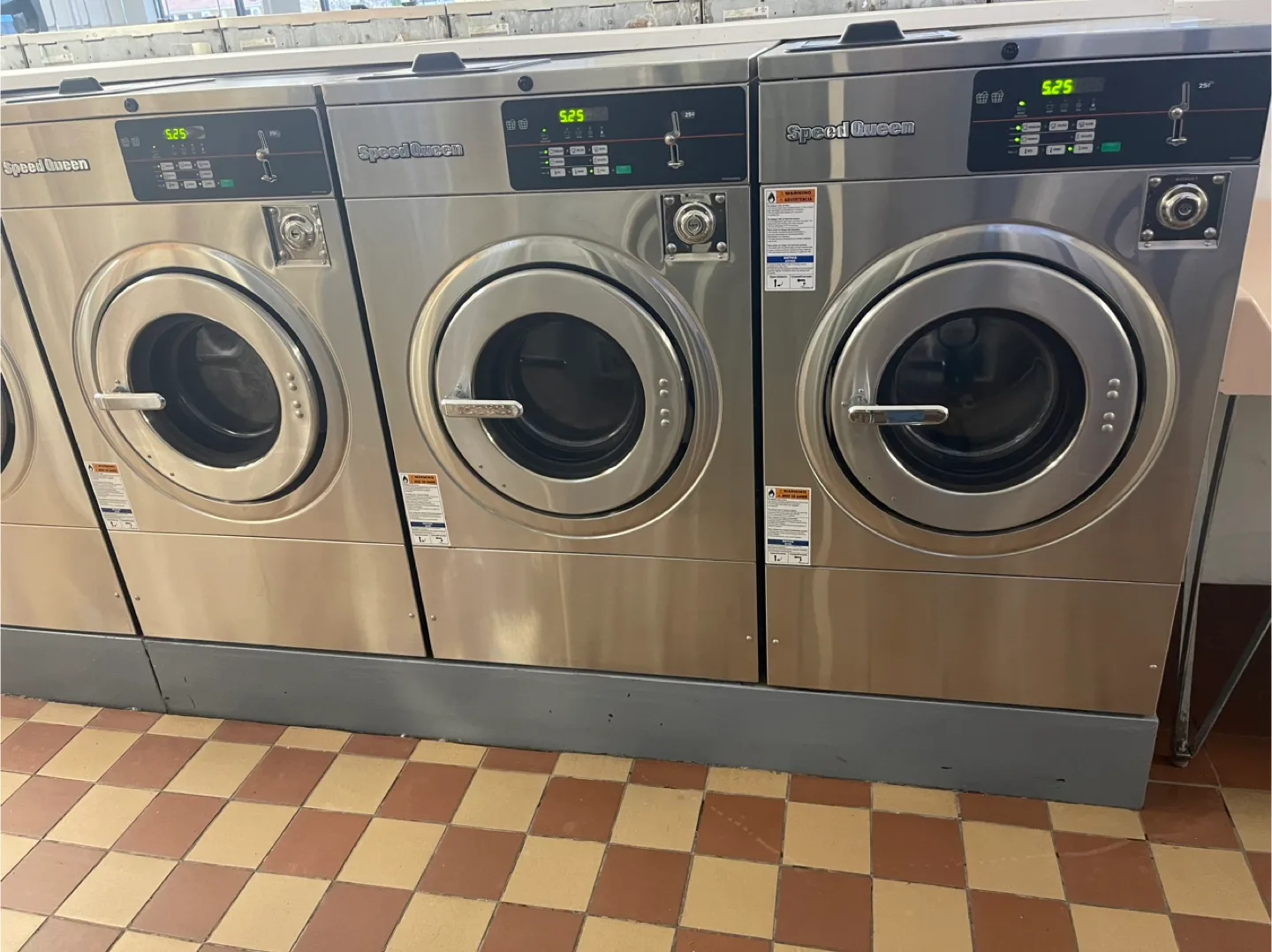 COMMERCIAL LAUNDRY EQUIPMENT