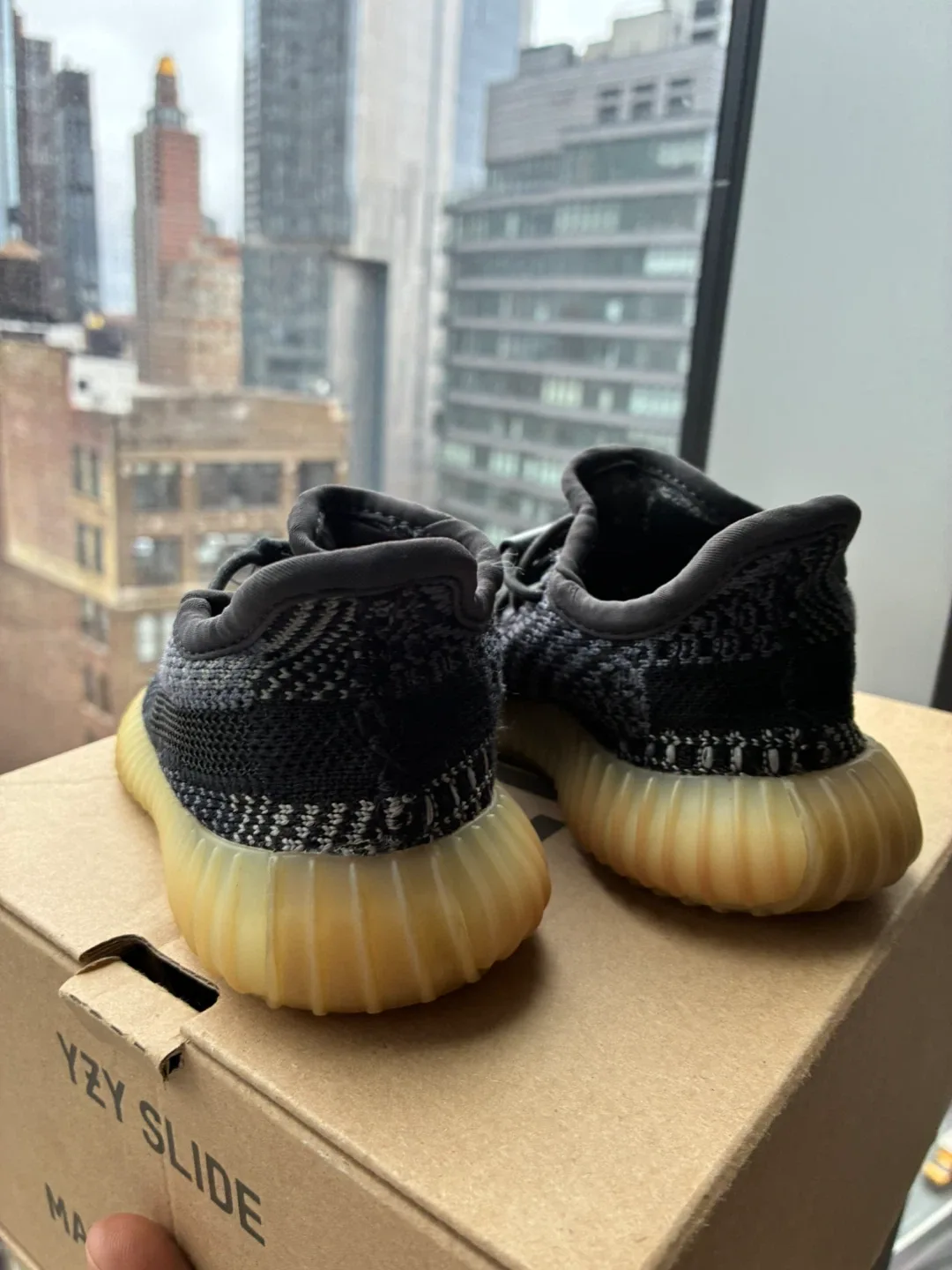 KIDS Adidas Yeezy Boost 350 V2 Carbon Beluga, Size 7K image indicator(3)