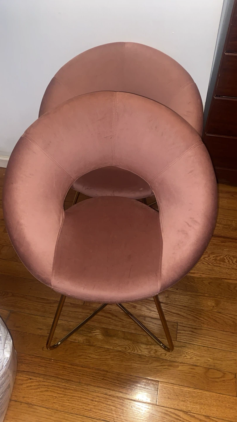 Pink Velvet Chair with Gold Legs - photo 3