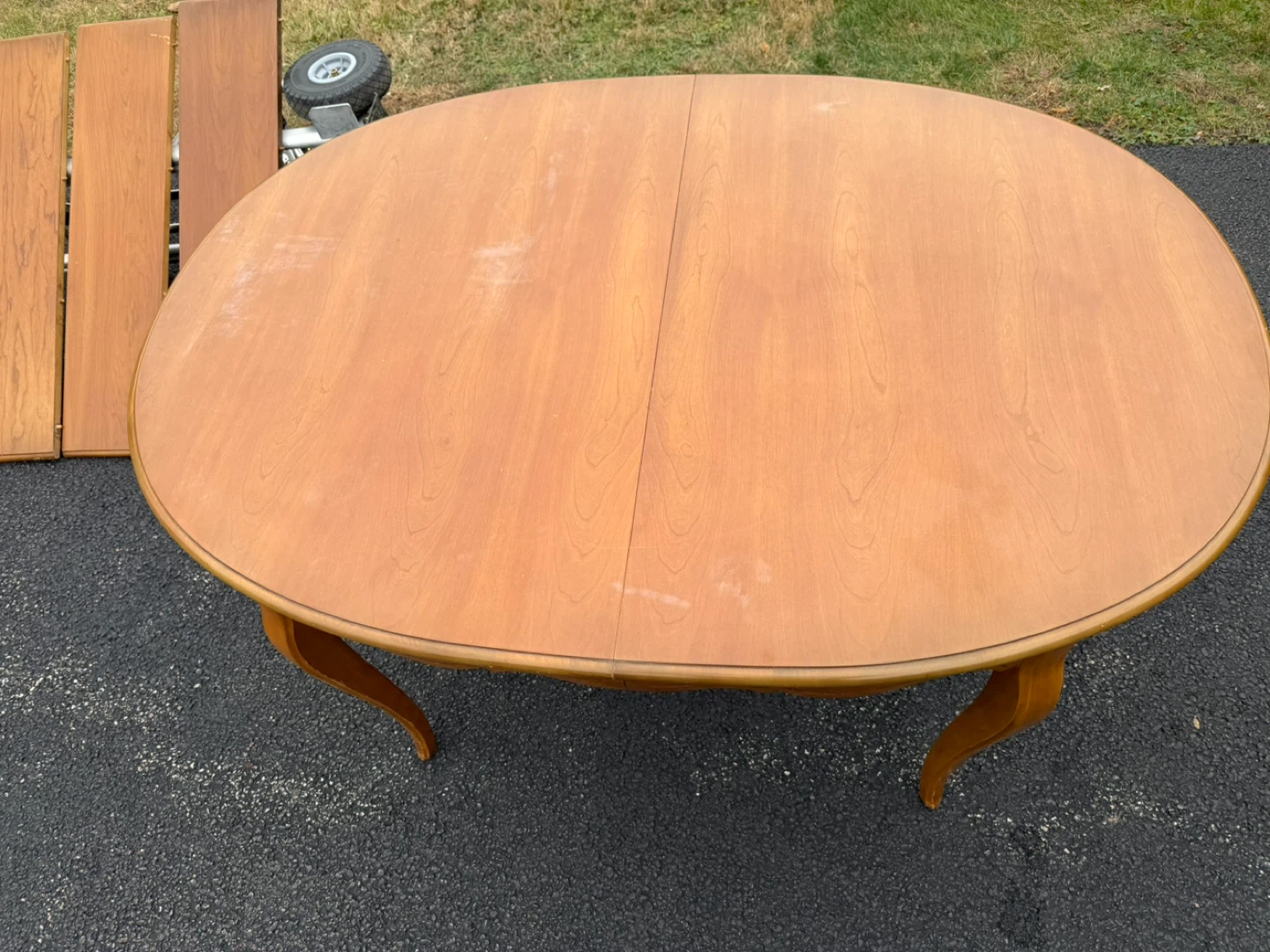 Oval Wooden Dining Table with 3 Leaves - photo 2