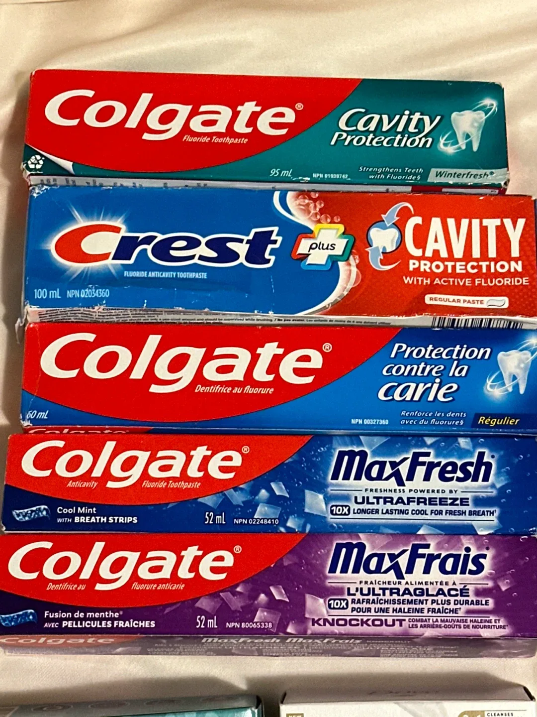 Colgate & Crest Toothpaste Lot