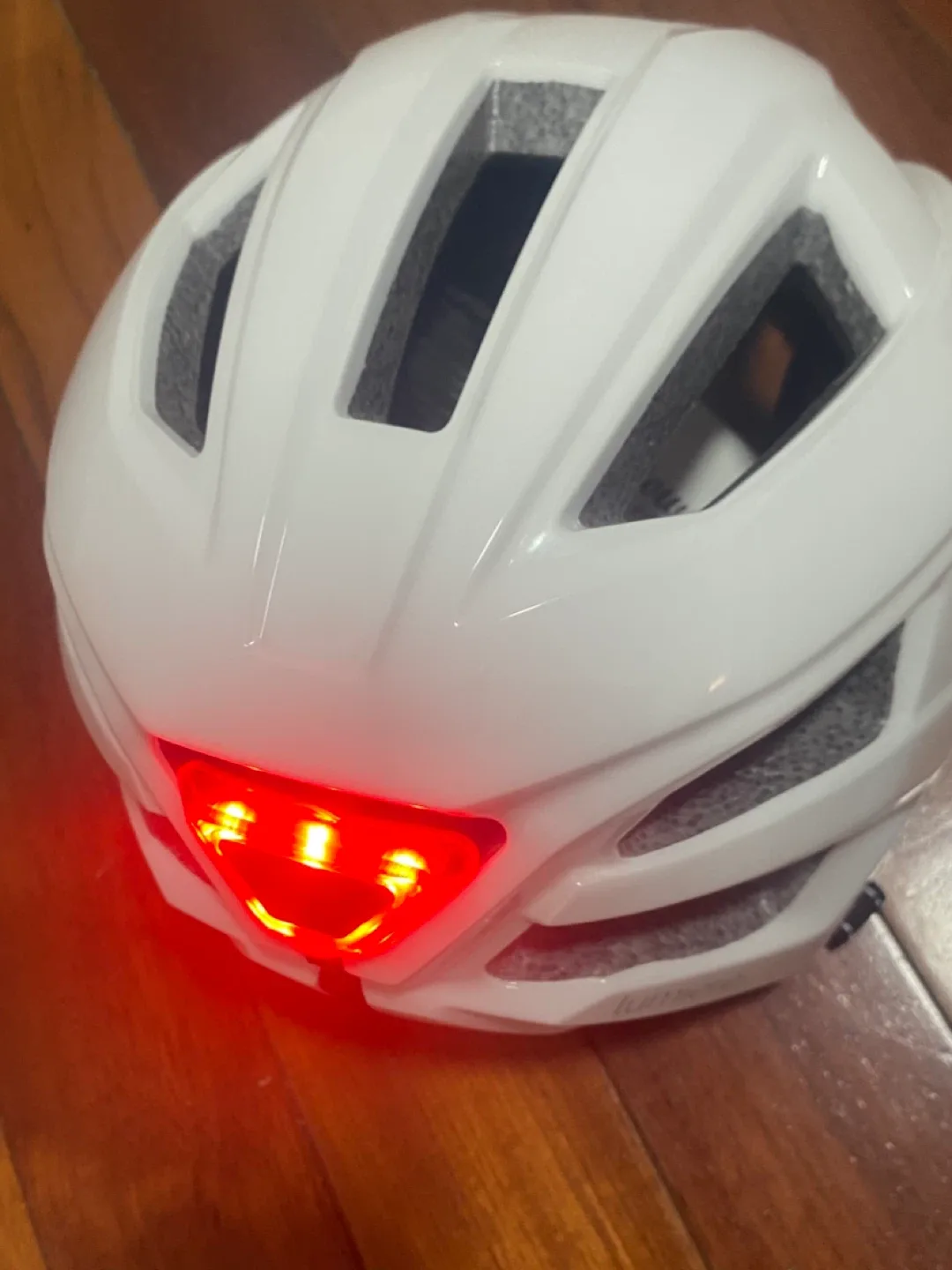 Freetown Lumiere Youth/Adult Bike Helmet - White image indicator(7)
