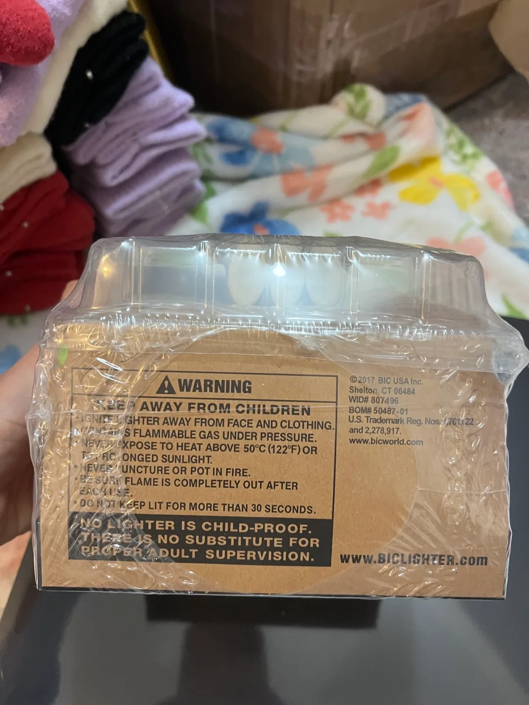 New BIC Classic Lighters 50+3 Bonus image indicator(2)