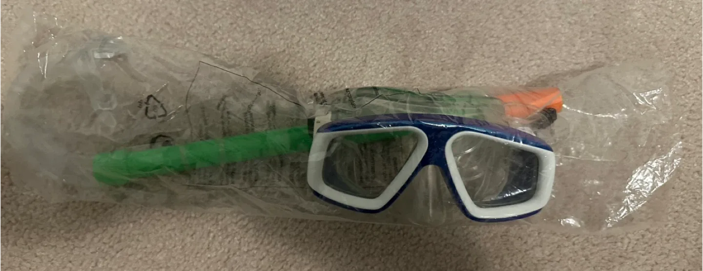 Snorkel Youth Set with Blue Tote Bag image indicator(3)