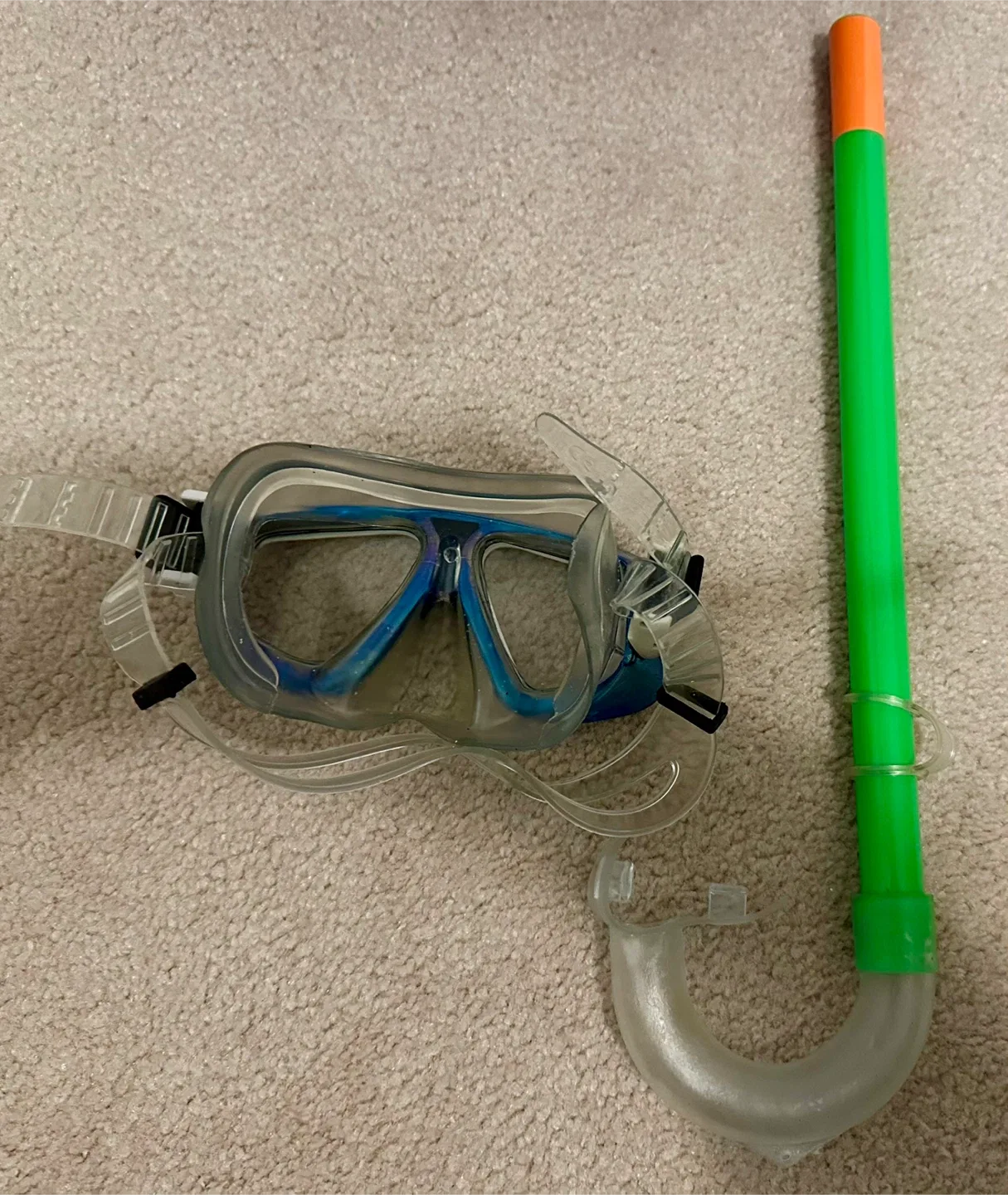 Snorkel Youth Set with Blue Tote Bag image indicator(4)