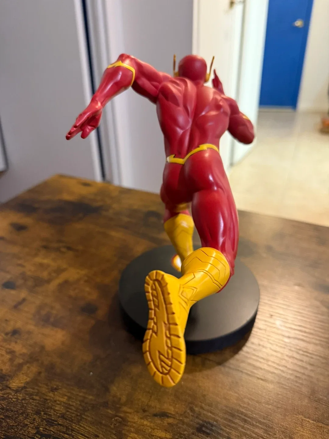 The Flash Running Statue image indicator(4)