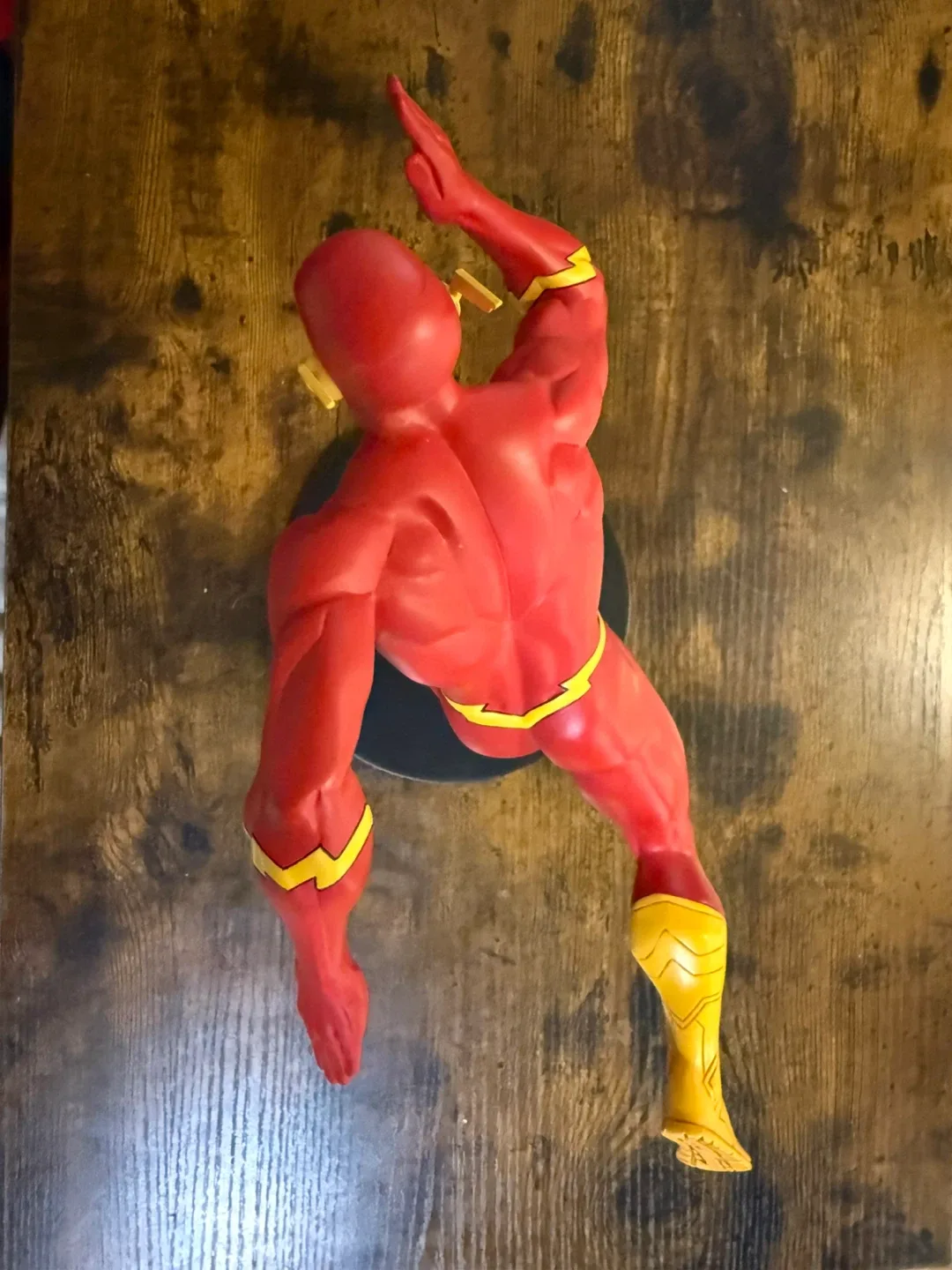 The Flash Running Statue image indicator(6)