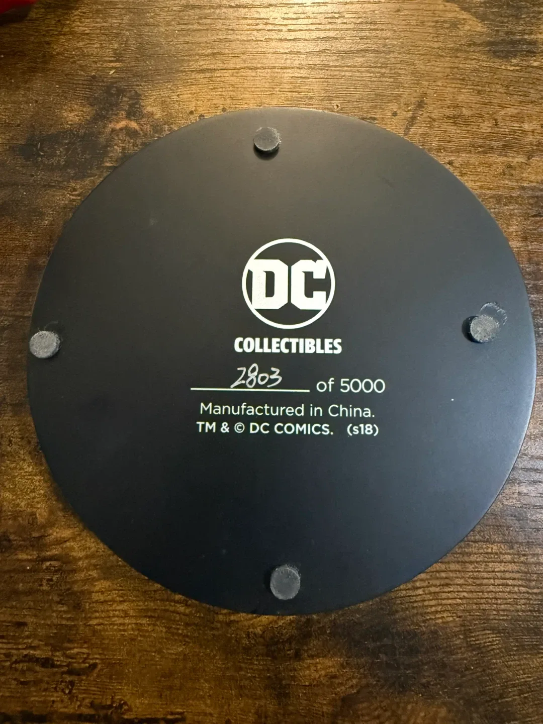 The Flash Running Statue image indicator(9)