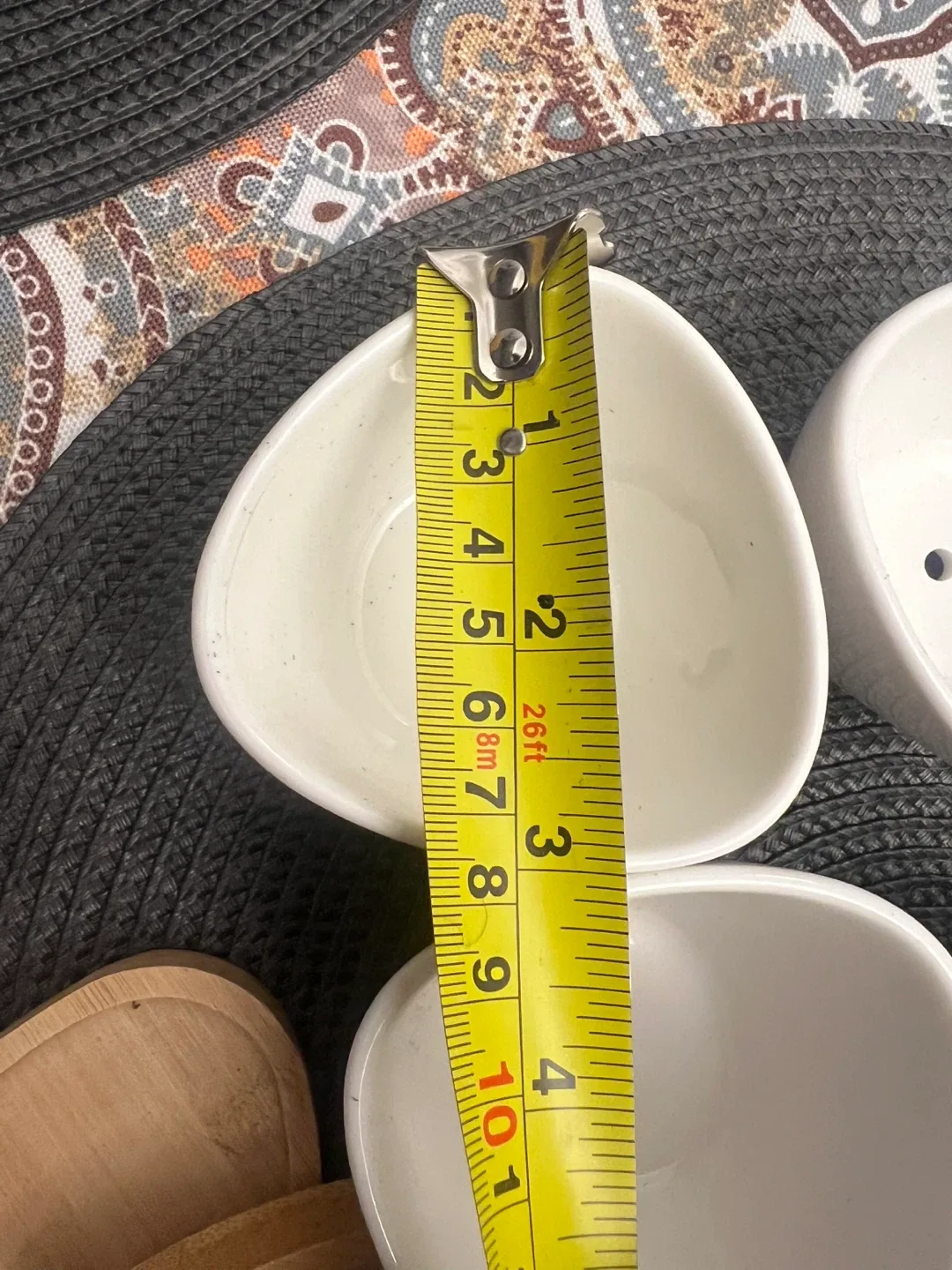 Small White Ceramic Plant Pots with Bamboo Saucers image indicator(2)