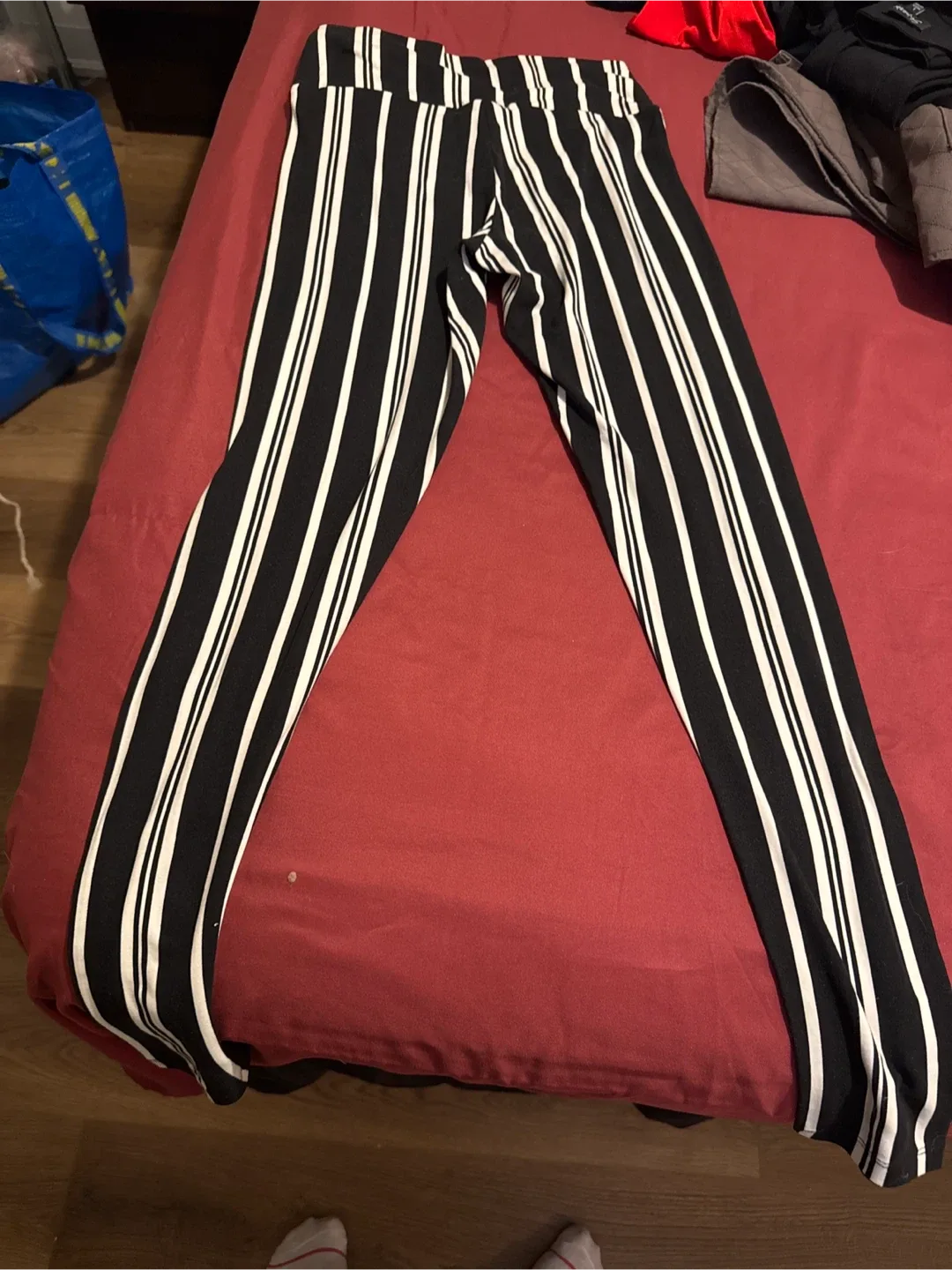 Striped Pants - Black and White image indicator(2)