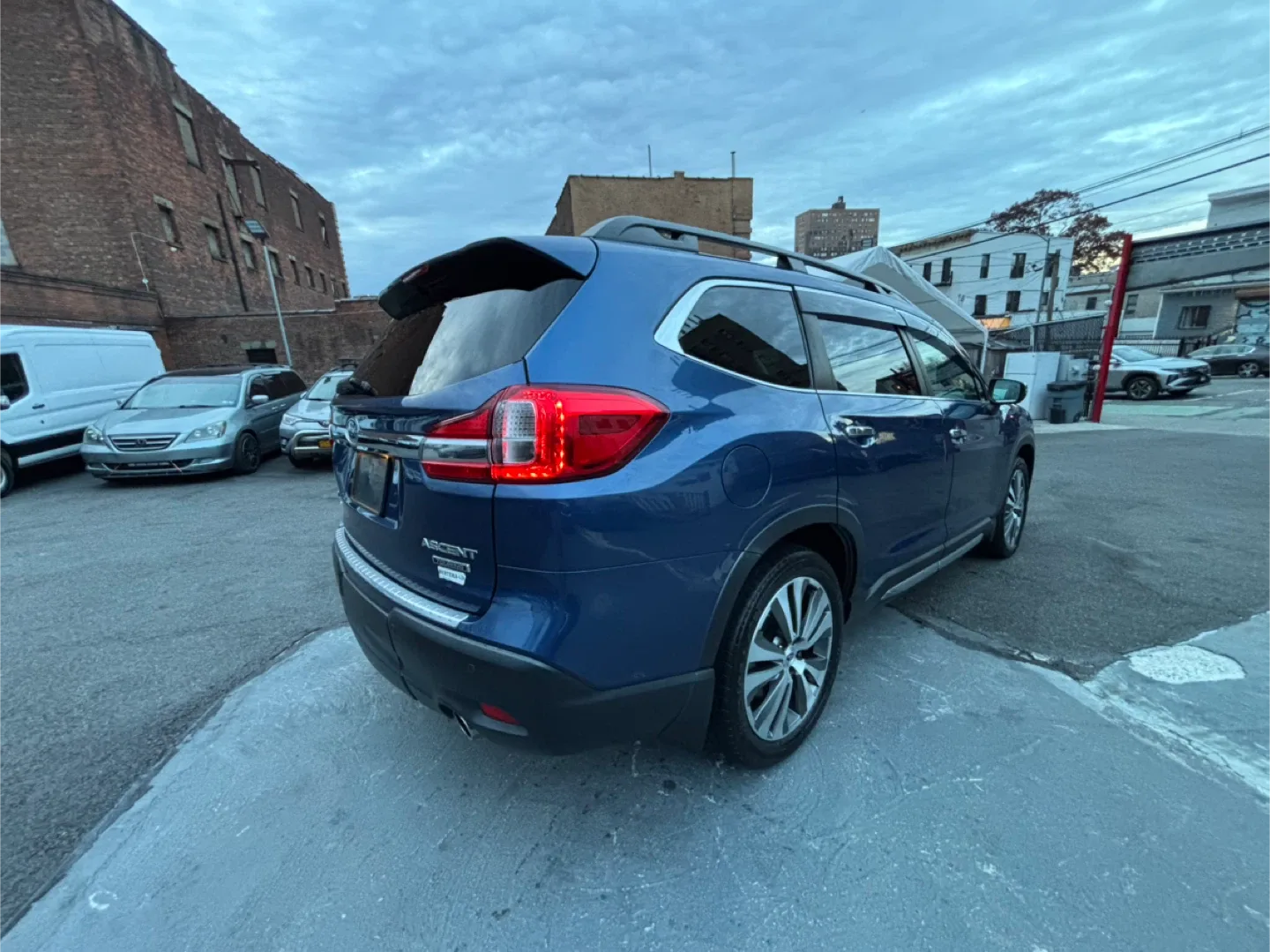 Subaru Ascent touring 75,xxx miles 😎 image indicator(4)