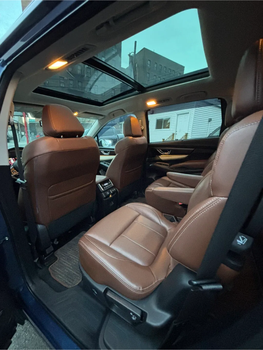 Subaru Ascent touring 75,xxx miles 😎 image indicator(8)