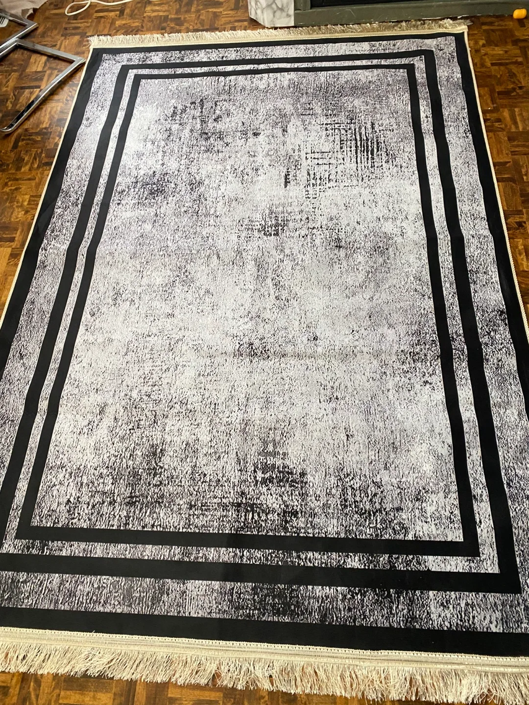 Black and White Area Rug brand new image indicator(2)