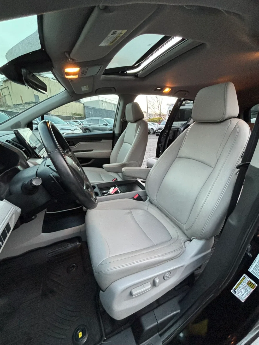 Honda Odyssey EX-L 2021 73K Miles image indicator(7)