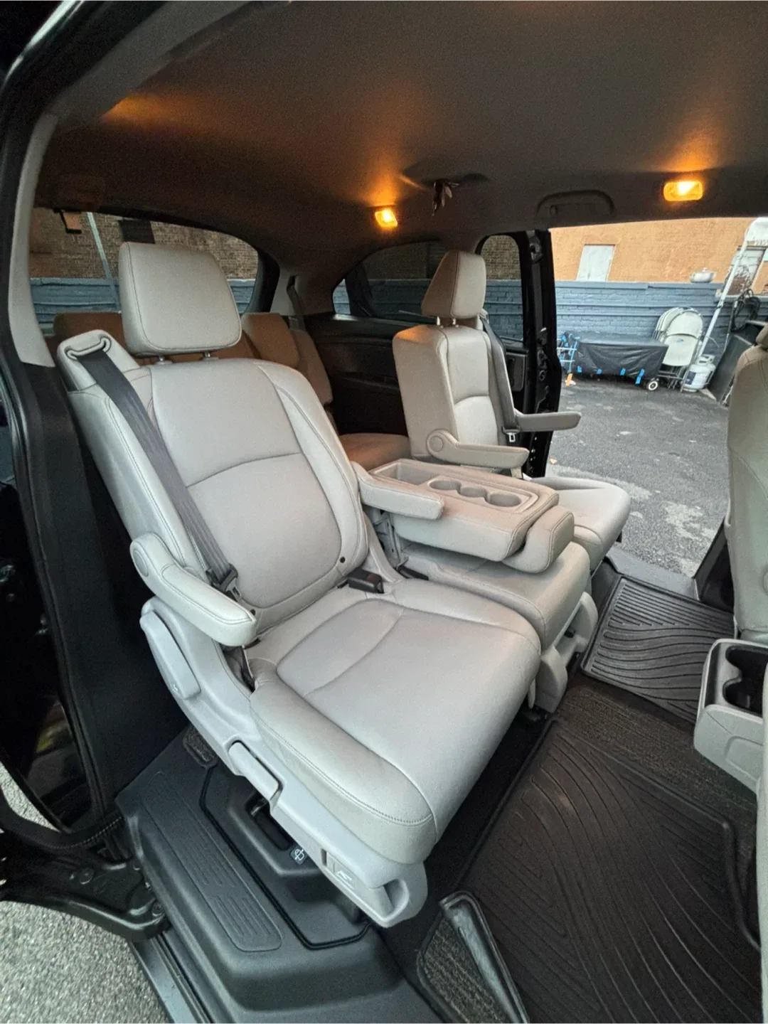 Honda Odyssey EX-L 2021 73K Miles image indicator(8)