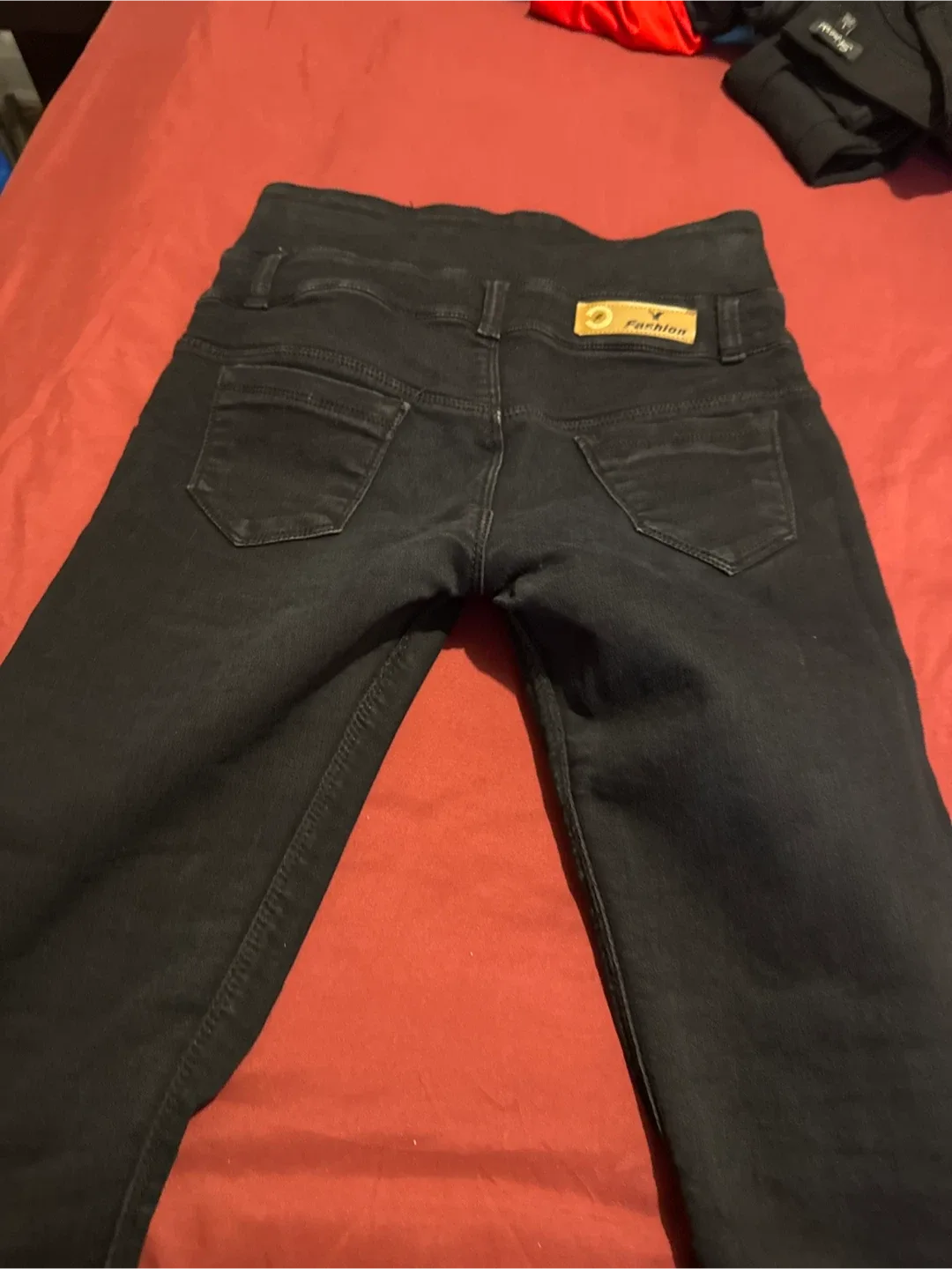 Fashion Black High-Waisted Jeans - Size 30 image indicator(4)