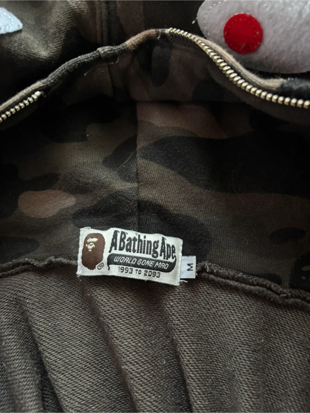 Bathing Ape Camo Hoodie - Size Medium image indicator(3)