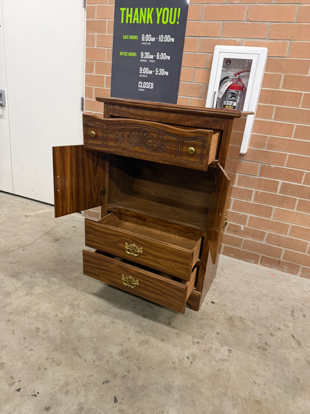 Cabinet with Drawers - photo 5