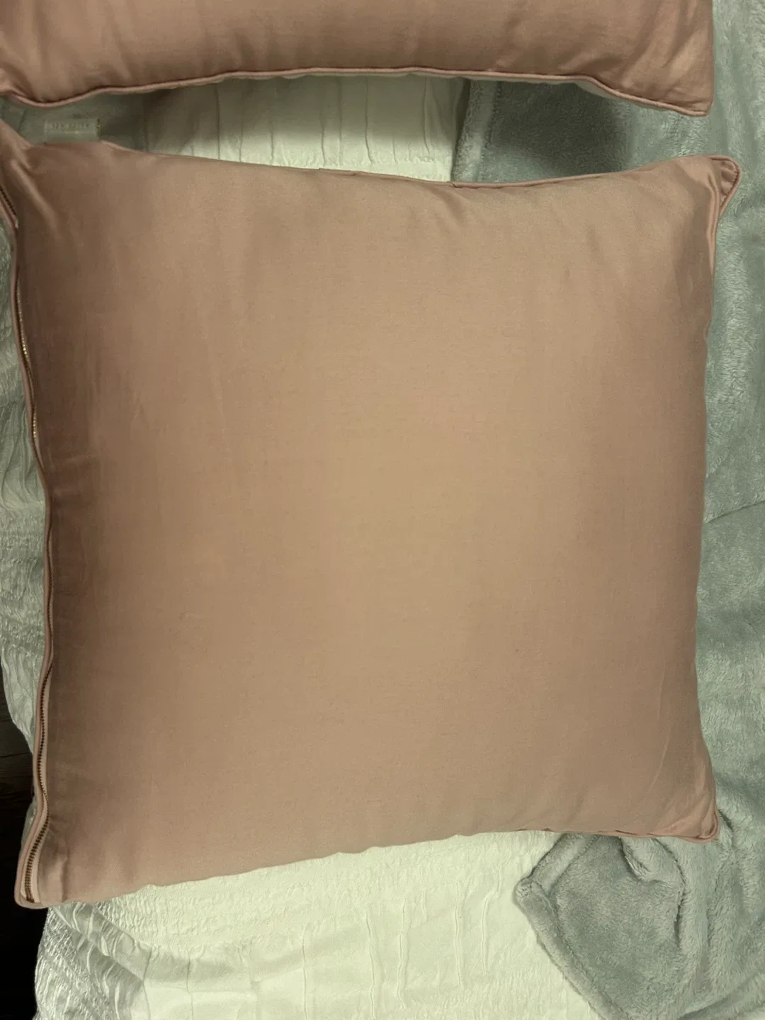 Ted Baker Decorative Pillows - Floral & Pink image indicator(4)