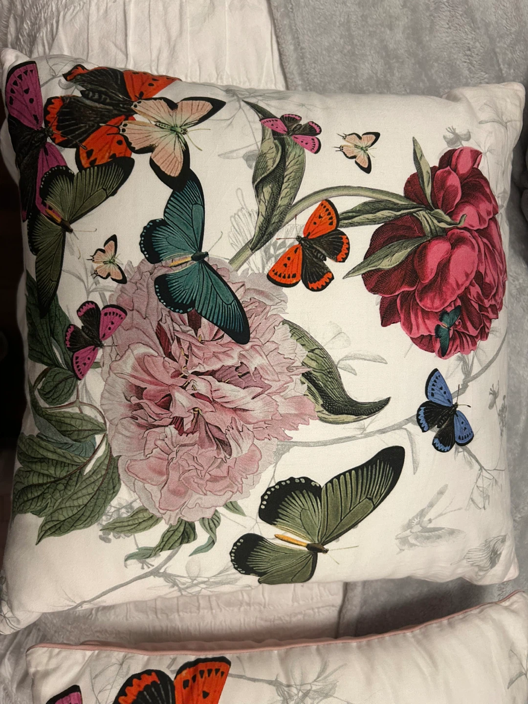 Ted Baker Decorative Pillows - Floral & Pink