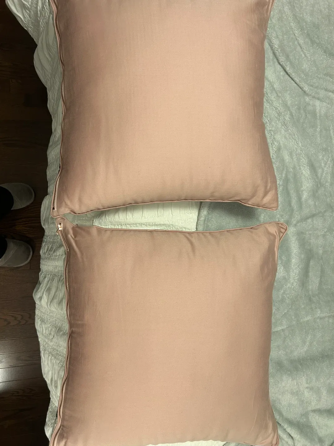 Ted Baker Decorative Pillows - Floral & Pink image indicator(3)