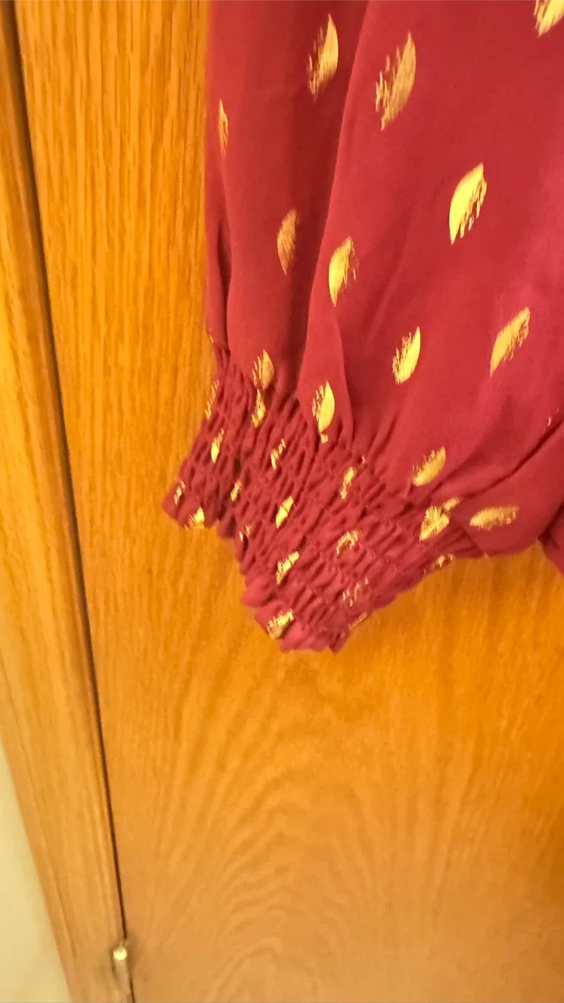 Cleo Hot Pink & Gold Blouse - Size XL image indicator(4)