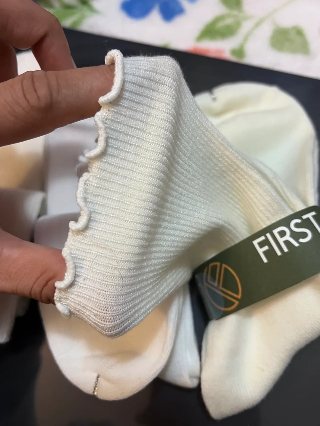 FIRST Socks, White, New image indicator(2)