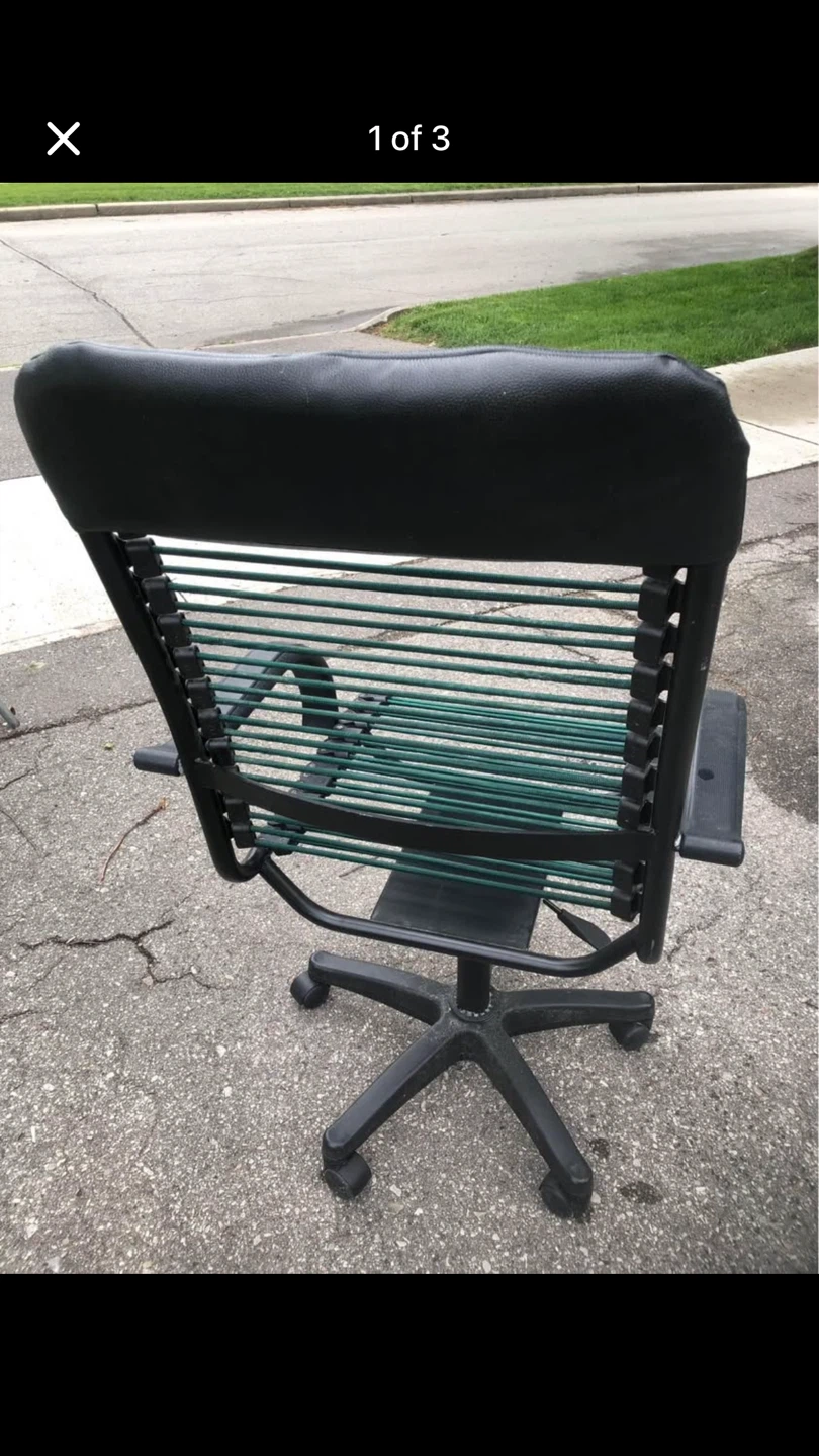 Black Office Chair - photo 2