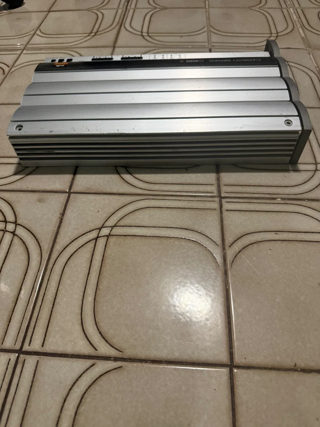 Polk Audio C400.4 Carbon Series Amplifier image indicator(3)